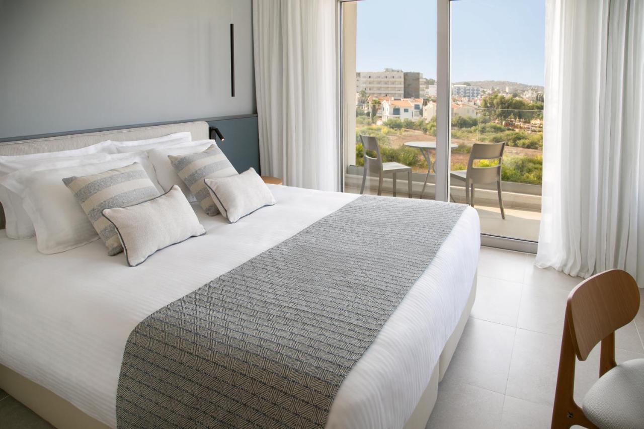 Atlantica Aqua Blue Hotel Protaras Eksteriør billede