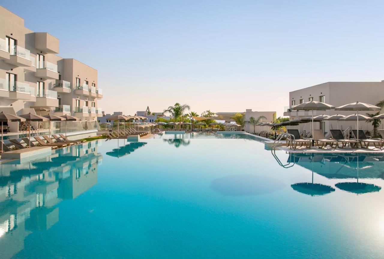 Atlantica Aqua Blue Hotel Protaras Eksteriør billede