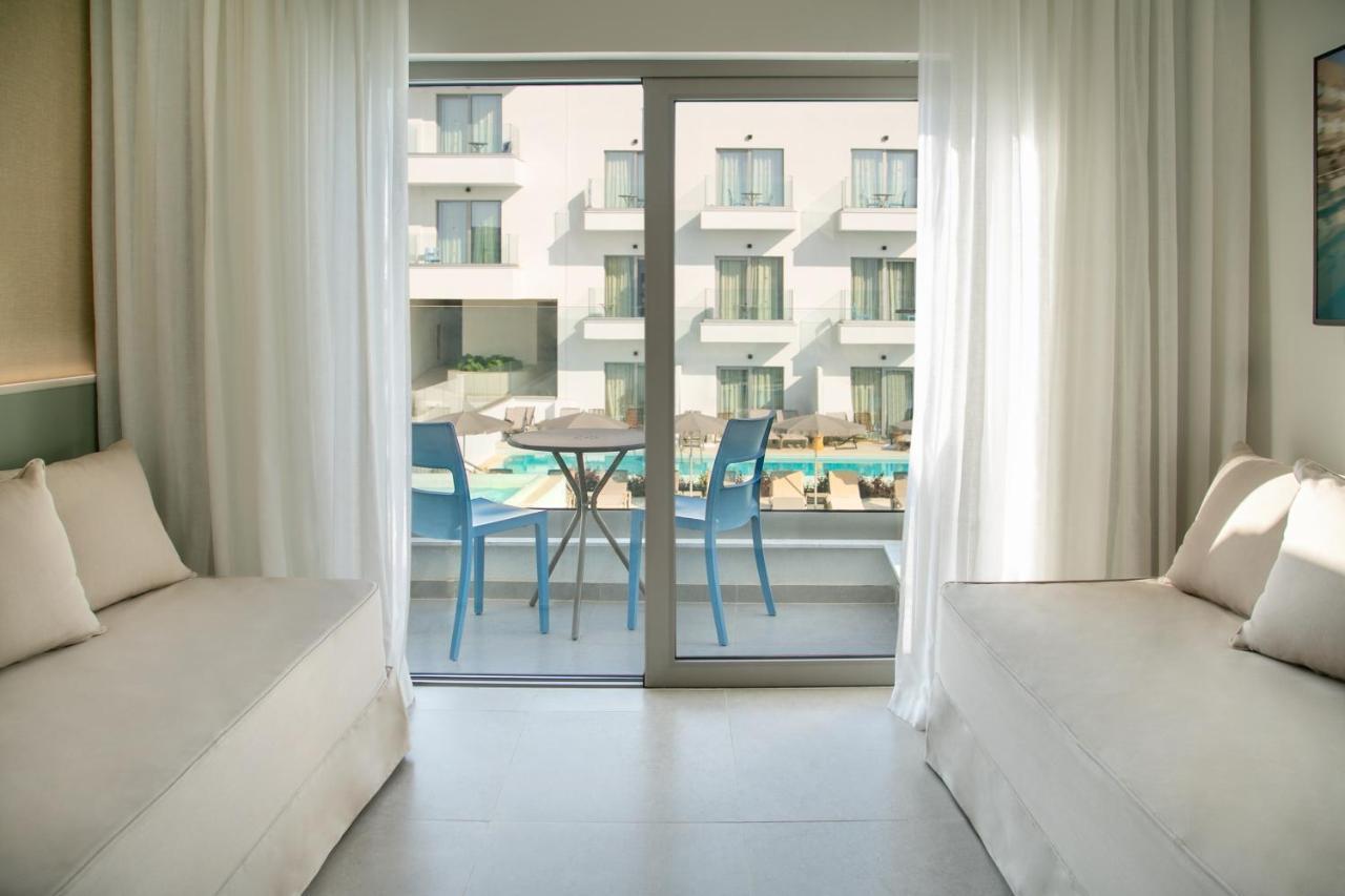 Atlantica Aqua Blue Hotel Protaras Eksteriør billede
